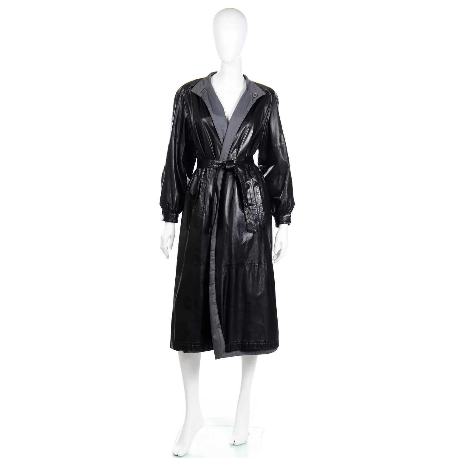 1990s Reversible Black Leather Coat With Belt Made in Germany