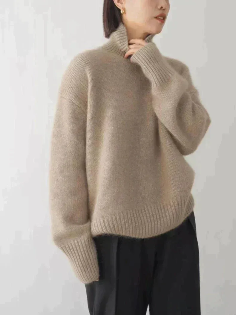 Karley – Comfortable, knitted, soft turtleneck sweater