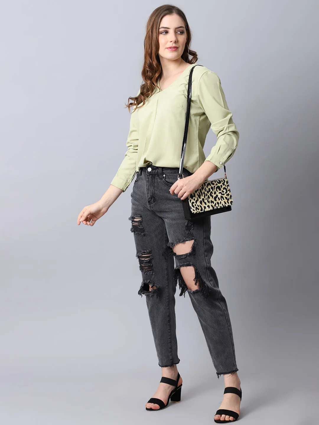 Women's Basic  Green Solid V neck Top